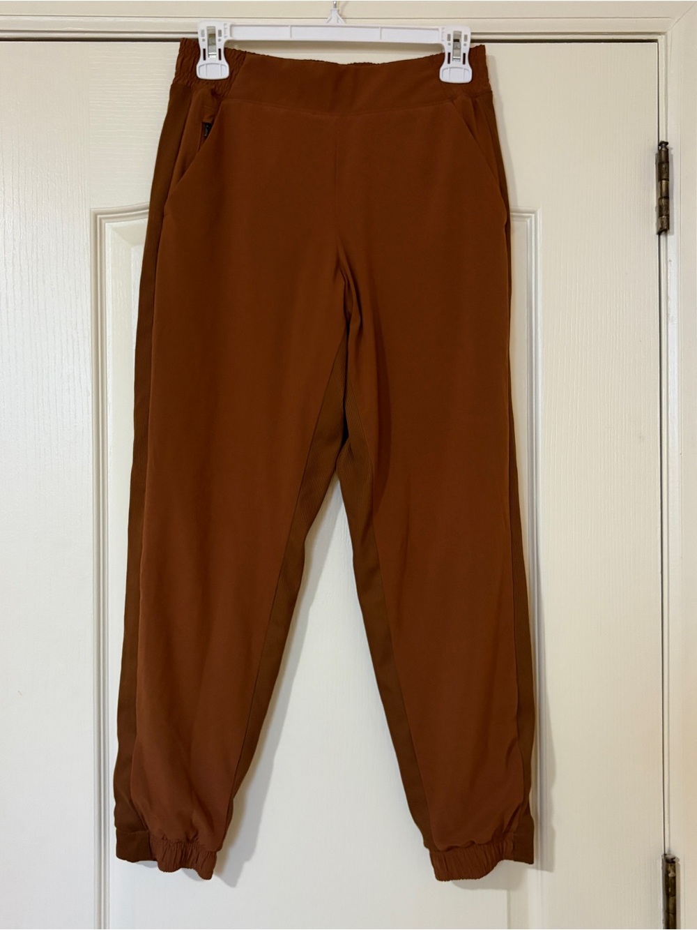 Athleta Brooklyn Linef Joggers - Picture 1 of 12